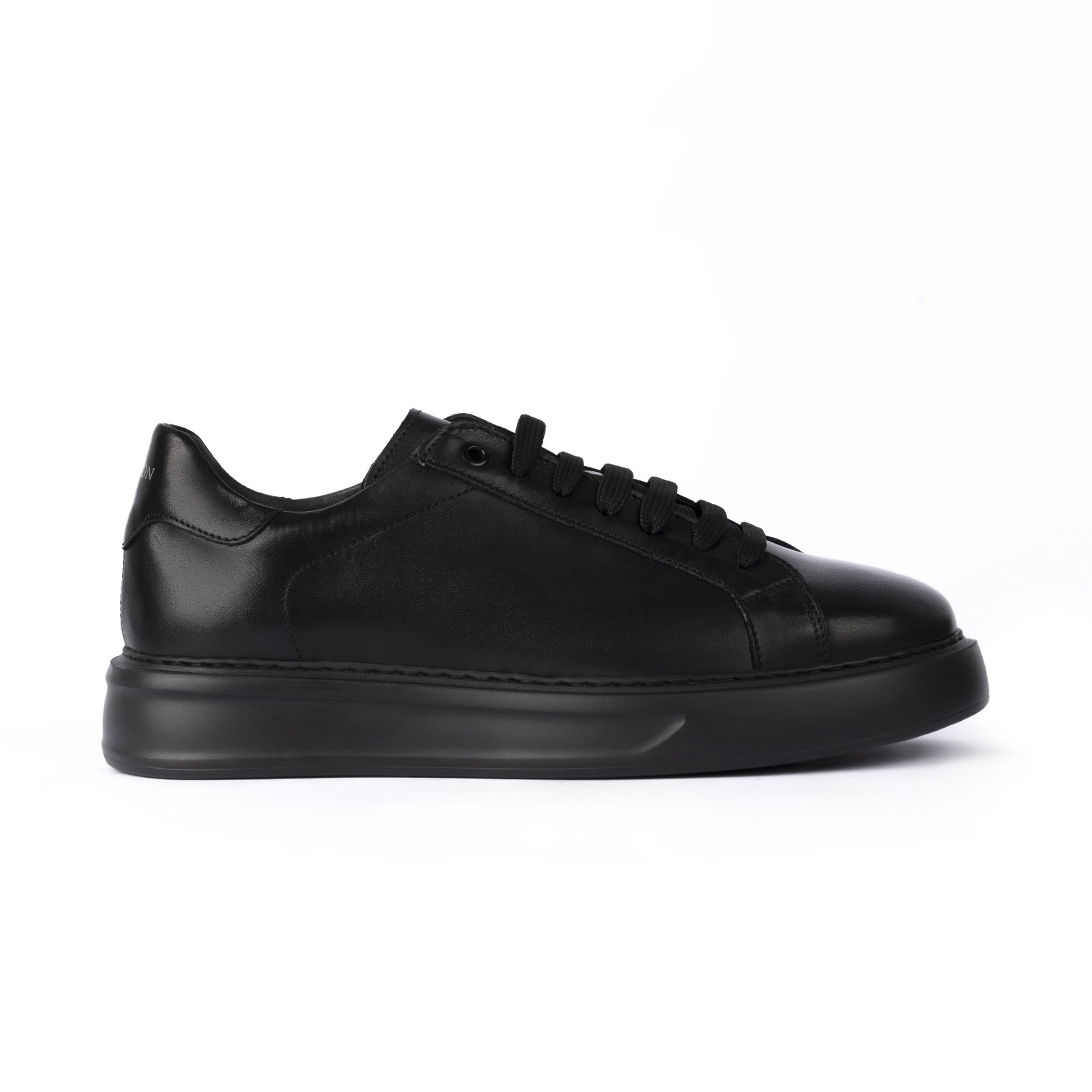 Sneakers Uomo Vitello Nappa Nero